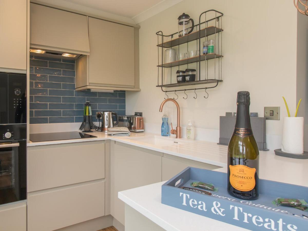 Lowera Cottage Windermere Bagian luar foto